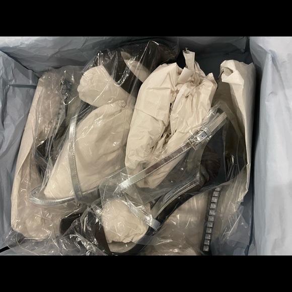 NIB Prada Satin Black Criss Cross Strappy Heels 7.5 - Picture 8 of 12